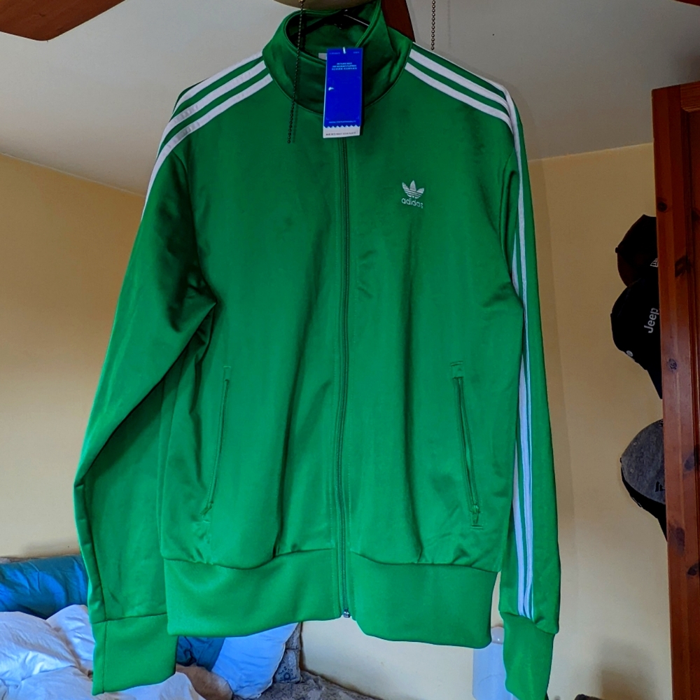 ☘️  Kelly Green Adidas Track Jacket. St. Patricks day!!! Mens Small ☘️